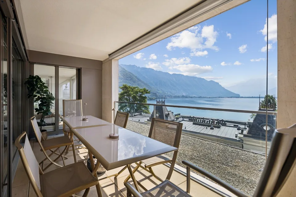 Appartement von Ausnahme mit Panoramablick auf den See – Foto 6 von 26