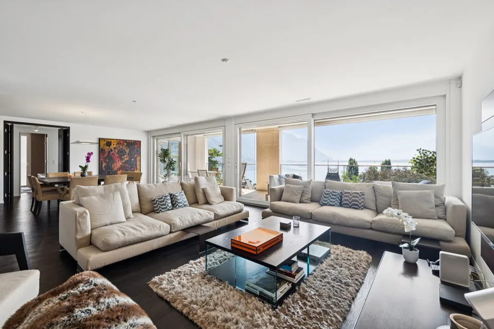Appartement von Ausnahme mit Panoramablick auf den See – Foto 3 von 26