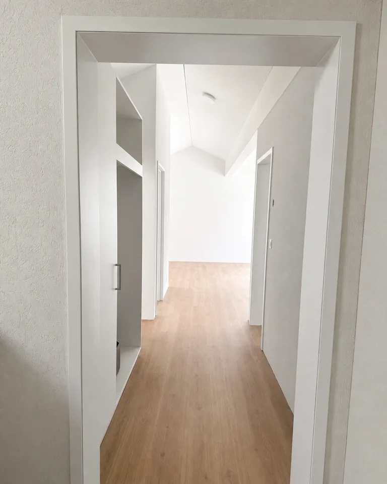 New 3.5-room attic apartment for rent (No. 8 left)
