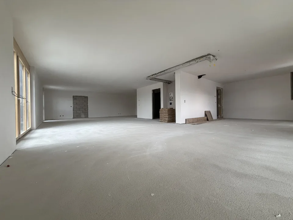 Due aree di attività di 122 m² da allestire secondo le vostre esigenze – foto 4 di 4