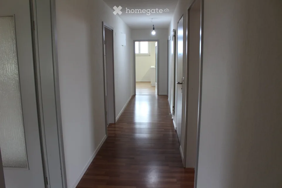 Appartamento moderno 4.5 locali in mansarda a Oberglatt ZH