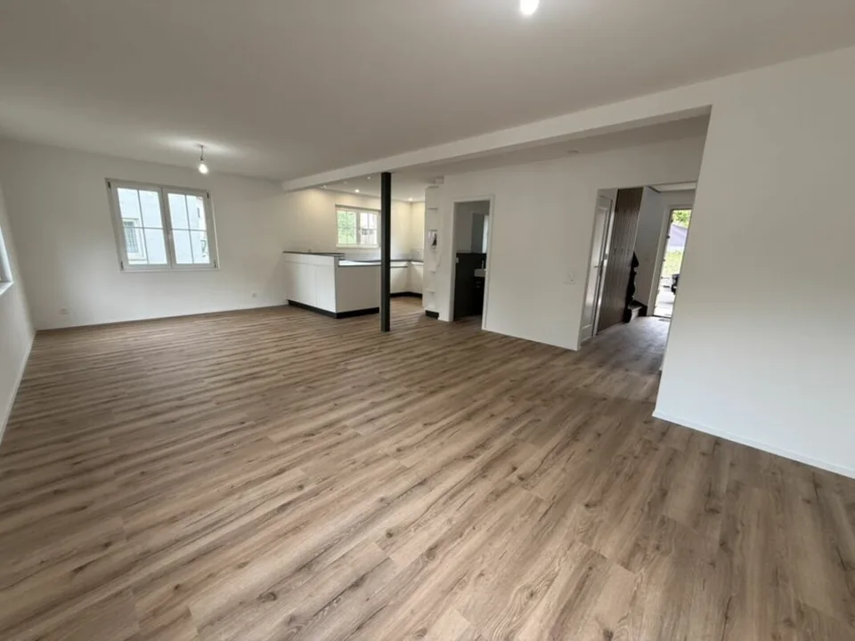 Einziehen statt renovieren - komplett kernsaniertes Einfamilienhaus in Mümliswil – Foto 6 von 29