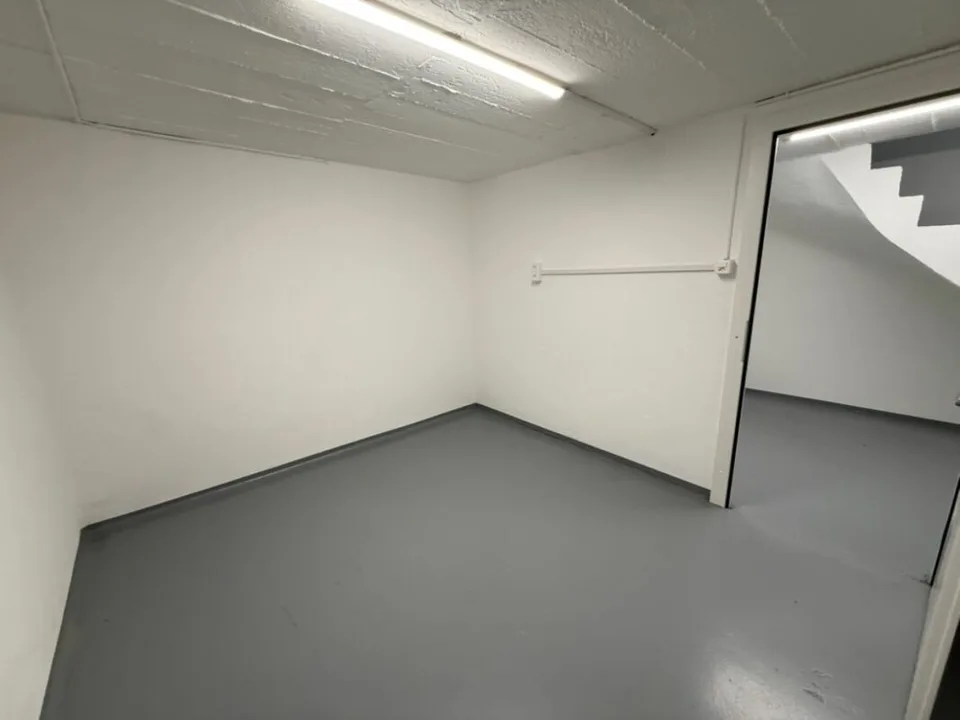 Einziehen statt renovieren - komplett kernsaniertes Einfamilienhaus in Mümliswil – Foto 23 von 29