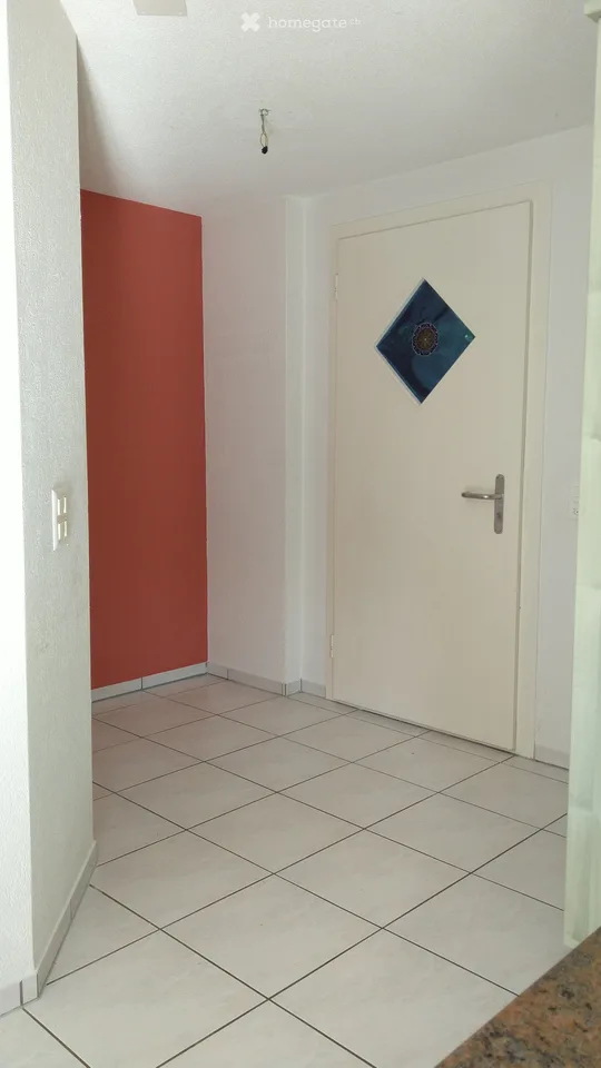 Maison mitoyenne de 4,5 pièces confortable avec petit jardin