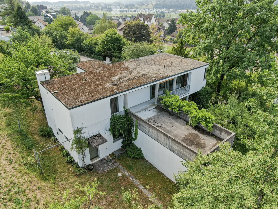 *Réservé* 185 m² d'architecture raffinée rencontrent 848 m² de joie de vivre – photo 3 sur 8