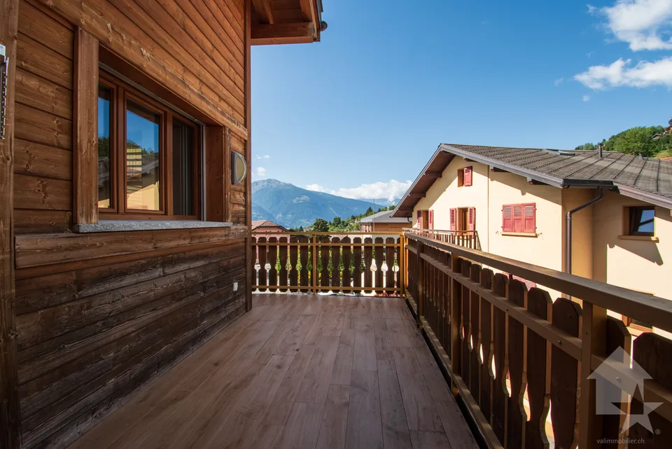 Mollens, appartement 3.5 pces sous les toits, entre nature et montagne – Foto 11 von 13