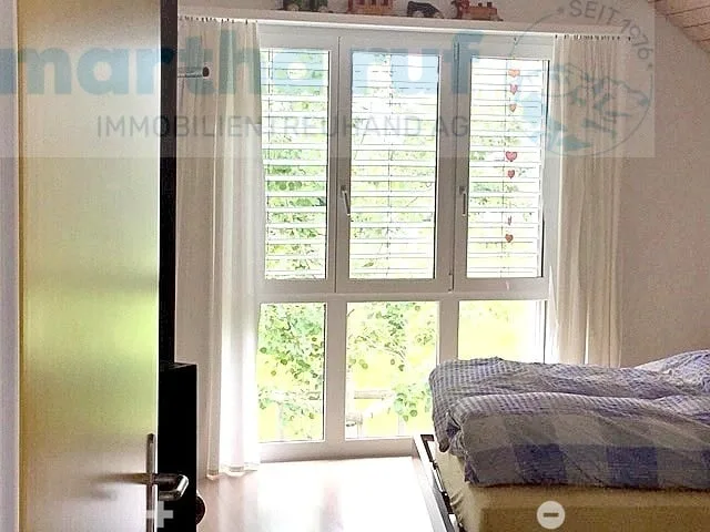 Freistehendes, gepflegtes 6-Zimmer Einfamilienhaus an naturnaher Lage – photo 5 sur 7