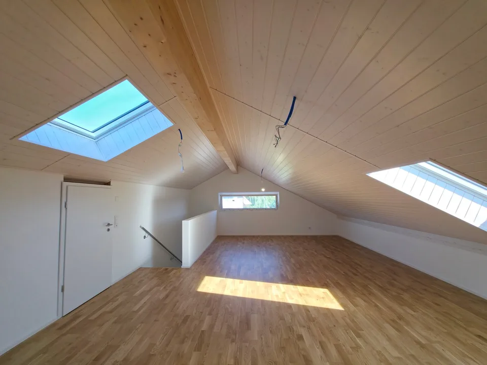 Beautiful villa with underground parking – photo 4 of 6