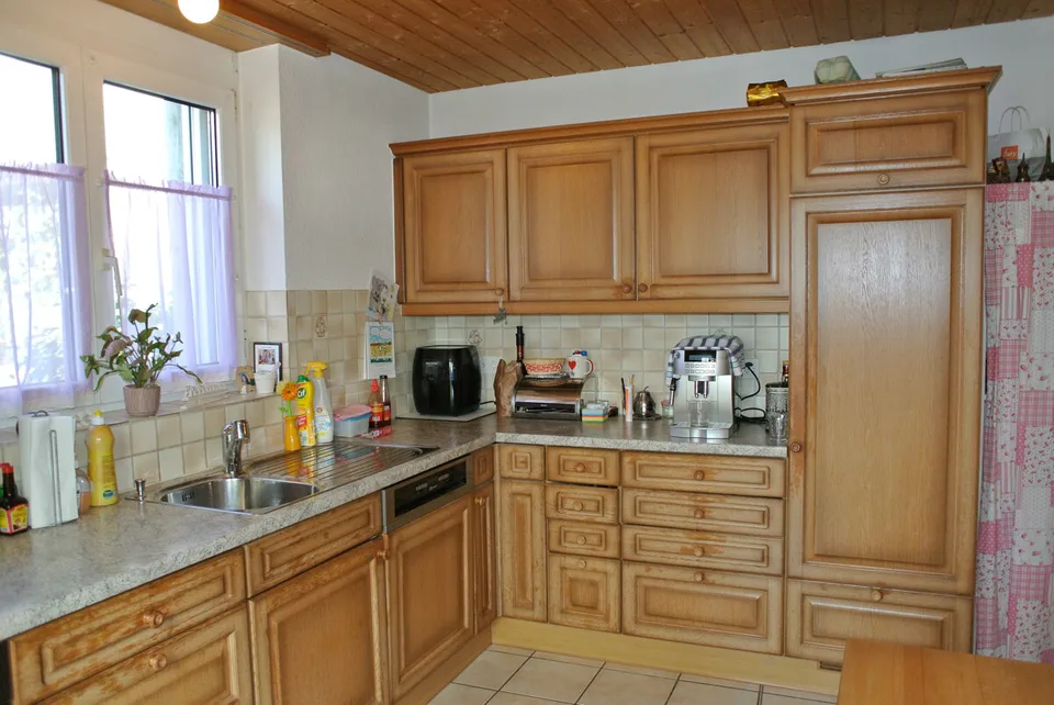 Ottima casa unifamiliare con appartamento separato e terrazza soleggiata – foto 10 di 13