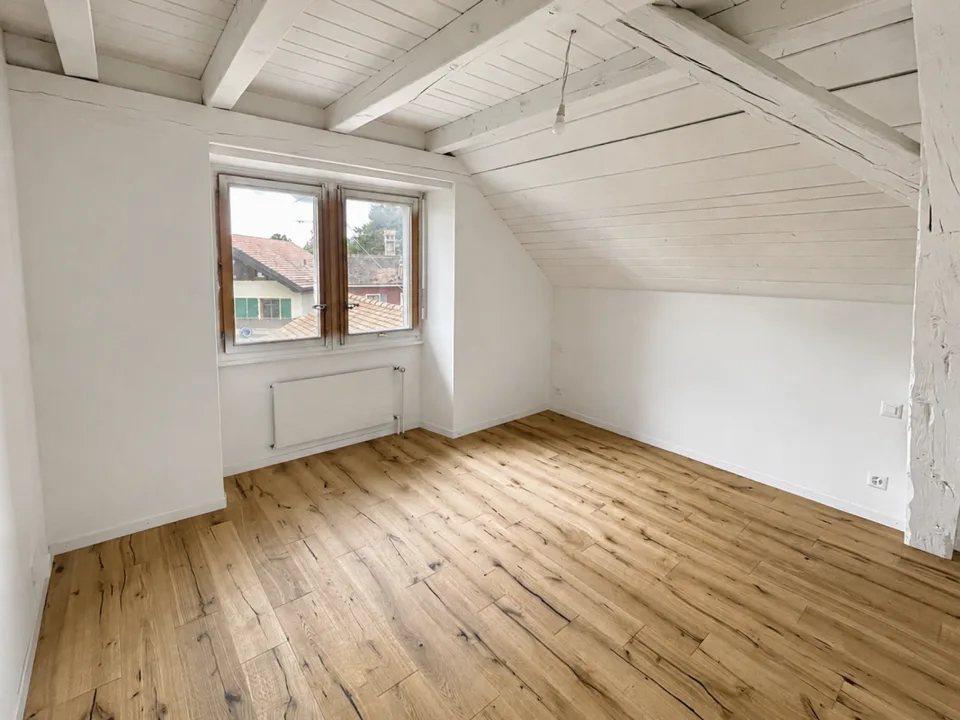 Wohnung mit 5 Zimmern, Terrasse und Garten – Foto 4 von 18