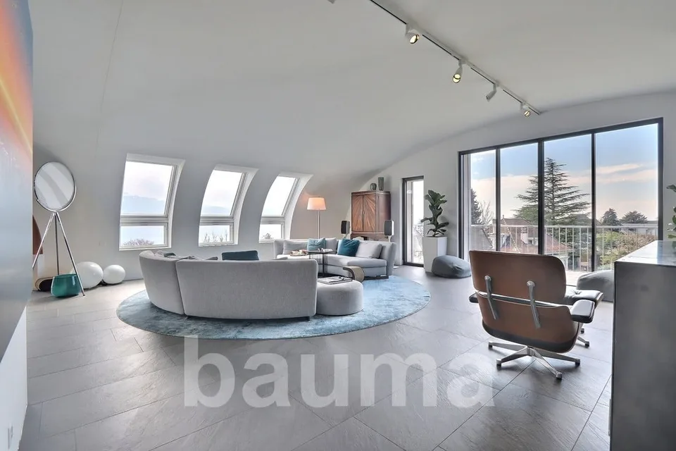 Wohnung im Dachgeschoss mit 4 Schlafzimmern und Panoramablick – Foto 6 von 13