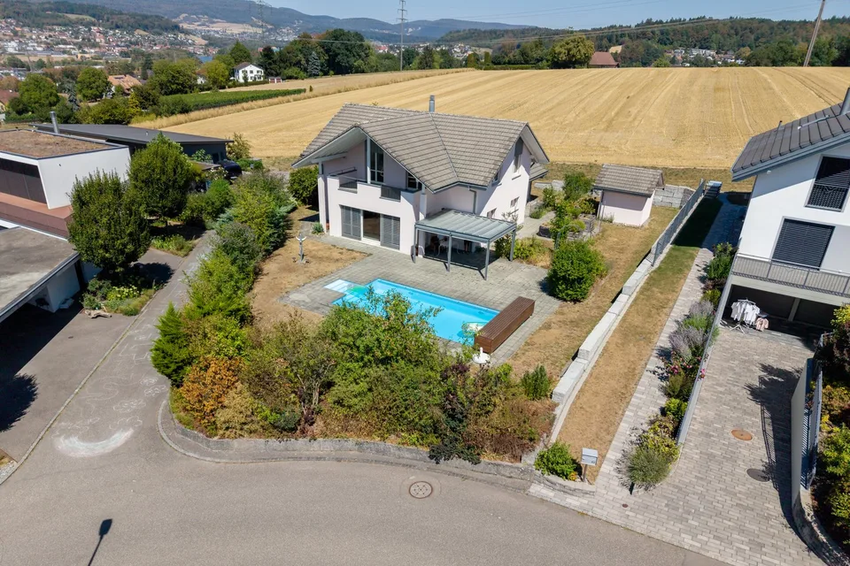 Grosszügiges, gepflegtes Landhaus an Toplage - mit Pool – photo 13 sur 21