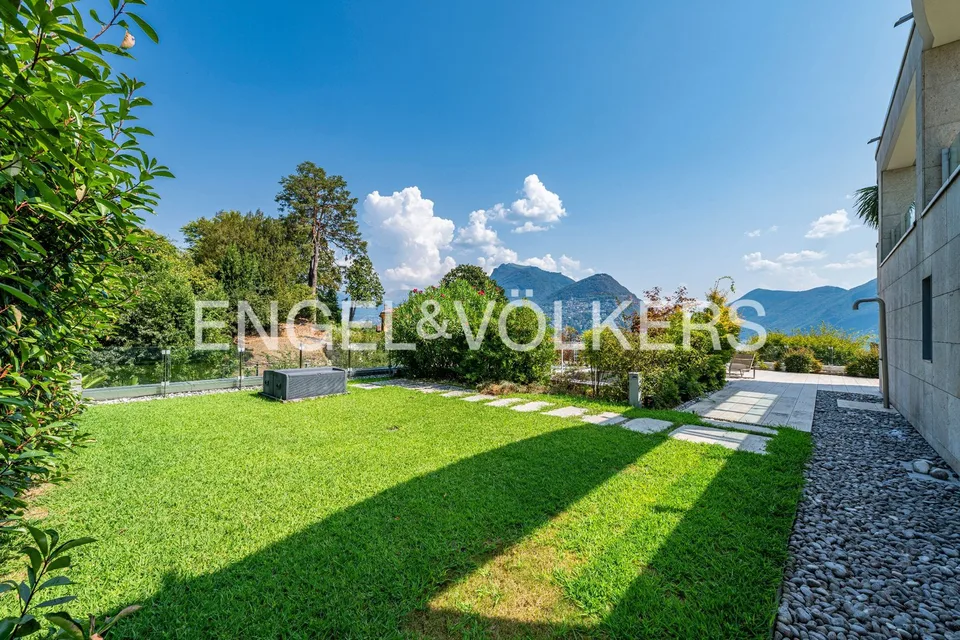 Esclusivo appartamento con giardino e vista lago – foto 12 di 13