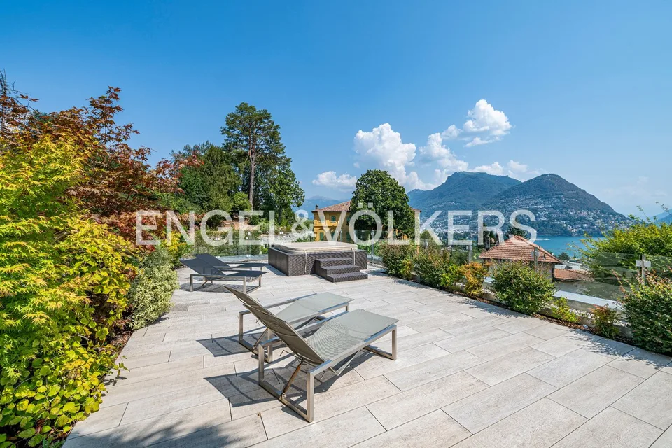 Esclusivo appartamento con giardino e vista lago – foto 10 di 13