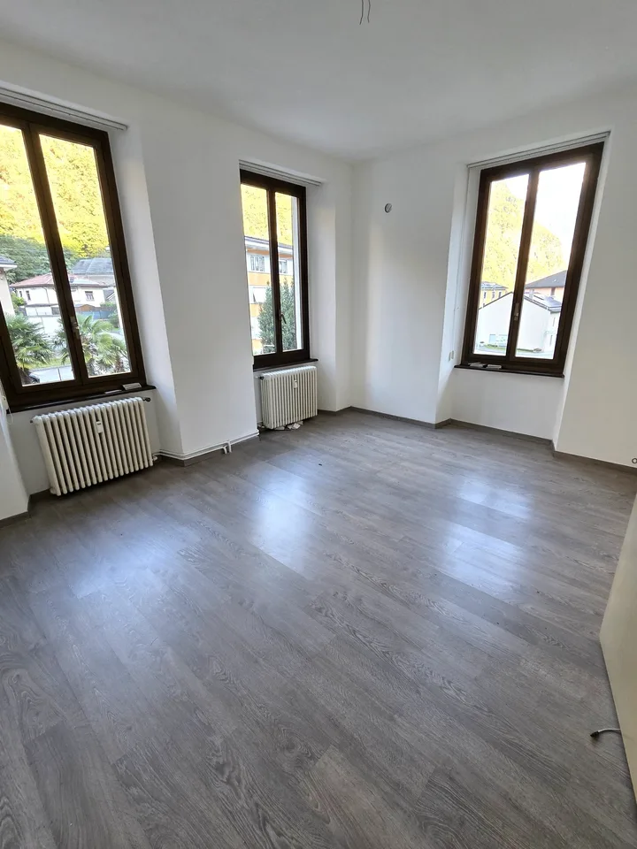 Geräumige 2.5-Zimmer-Wohnung in Bodio AA-111