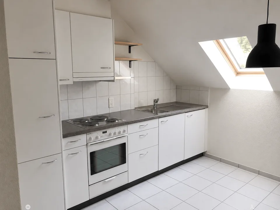 Bijoux in gepflegtem Mehrfamilienhaus / Bijoux dans un immeuble bien entretenu – photo 6 of 10