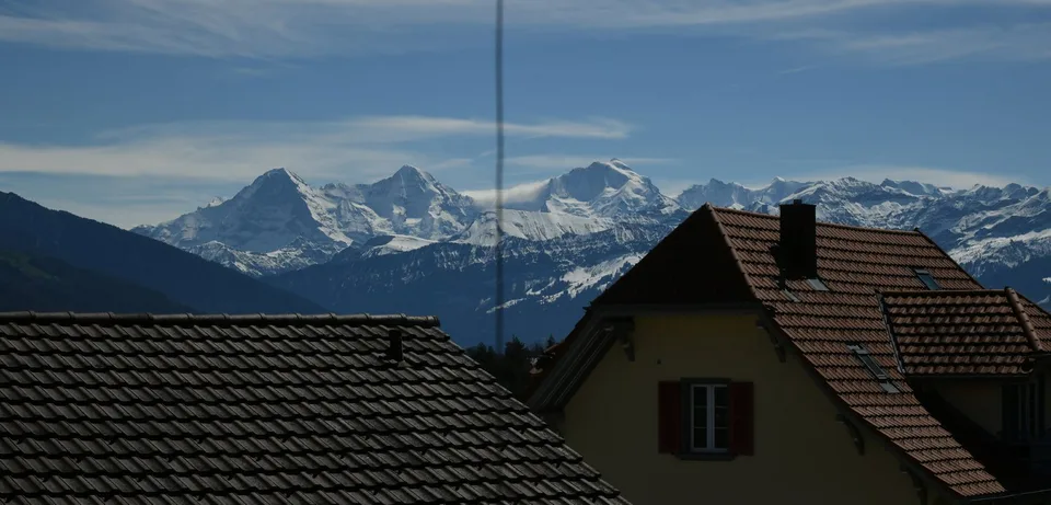 Modern 4-room new apartment with balcony and beautiful view in Uetendorf