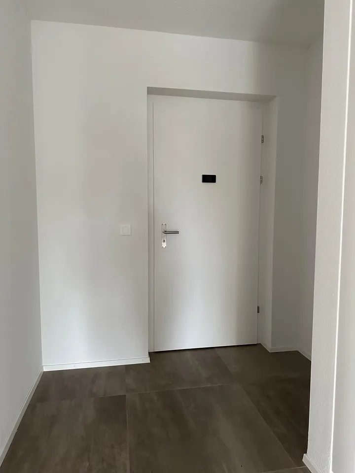 Modern 4-room new apartment with balcony and beautiful view in Uetendorf