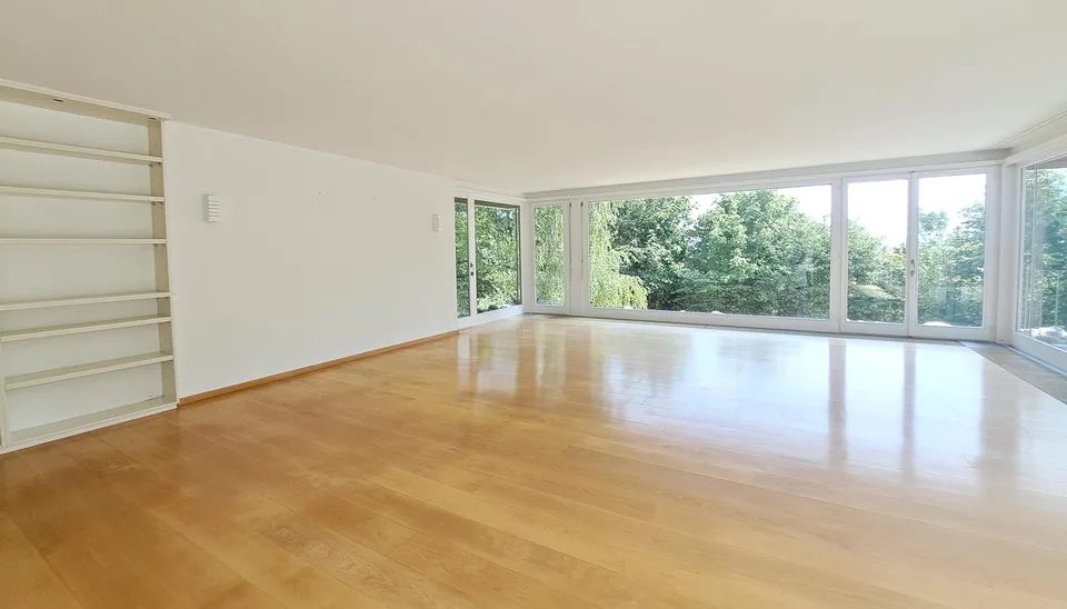 320m² Villa in Baden mit Weitsicht – Foto 3 von 13