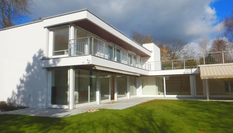 320m² Villa in Baden mit Weitsicht – Foto 12 von 13