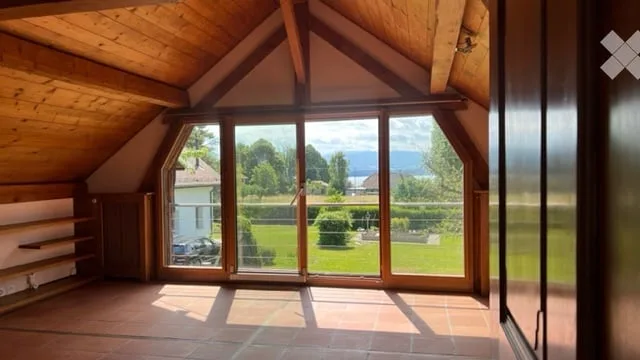 Attic in Céligny