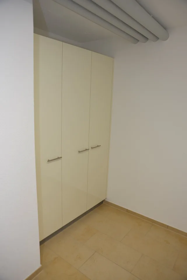 Trendige Basementflat, Wohnen Nähe Aeschisee