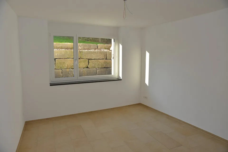 Trendige Basementflat, Wohnen Nähe Aeschisee
