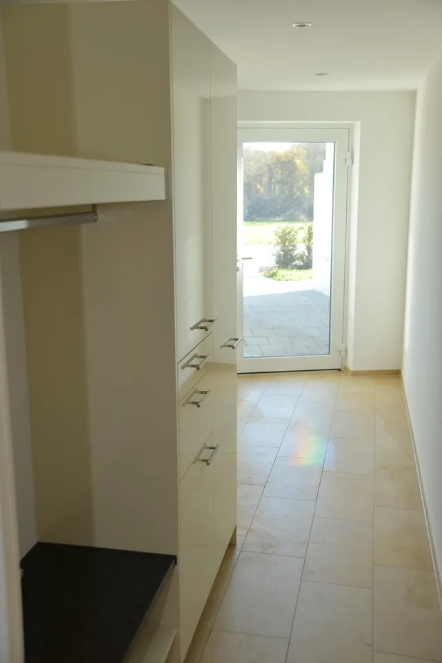 Trendige Basementflat, Wohnen Nähe Aeschisee