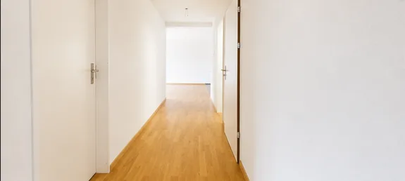 Charming 3.5-room apartment in Pfäffikon ZH with balcony and wonderful sunny location