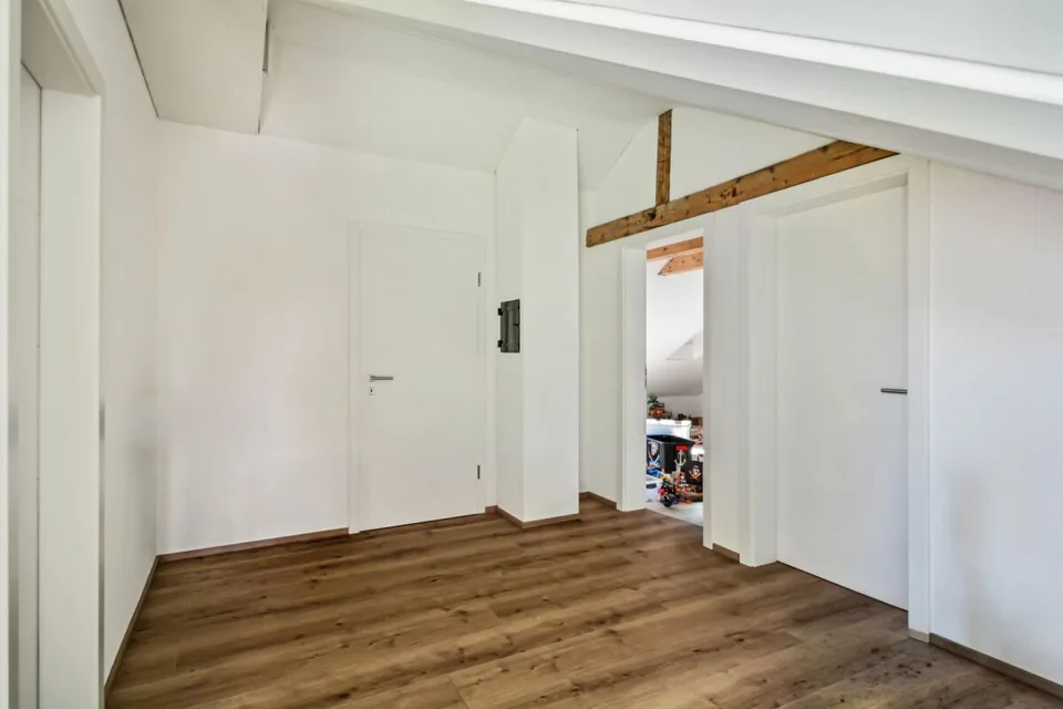 5.5 Zimmer Einfamilienhaus in Sonvilier – Foto 9 von 30