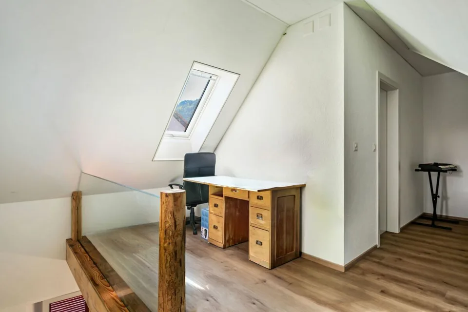 5.5 Zimmer Einfamilienhaus in Sonvilier – Foto 10 von 30