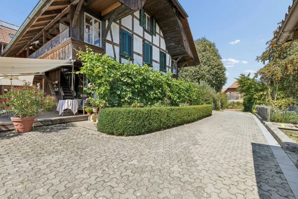 Charmante 5.5-Zimmer-Maisonettewohnung in Meikirch – Foto 12 von 15