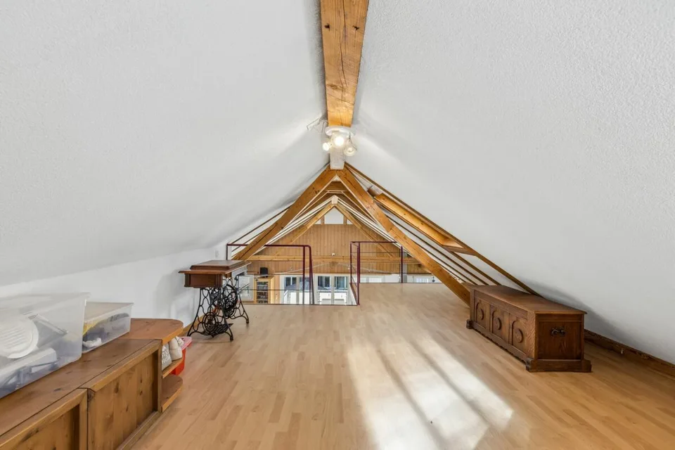 Charmante 5.5-Zimmer-Maisonettewohnung in Meikirch – Foto 7 von 15