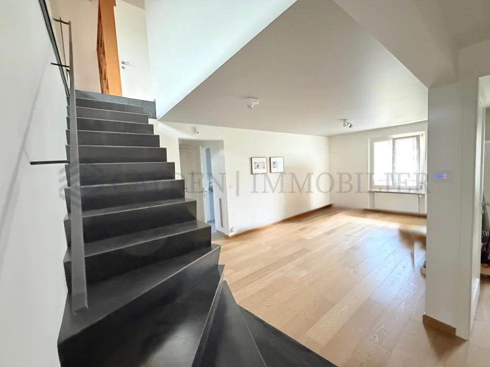 Sublime duplex rénové vue imprenable sur le lac Léman
