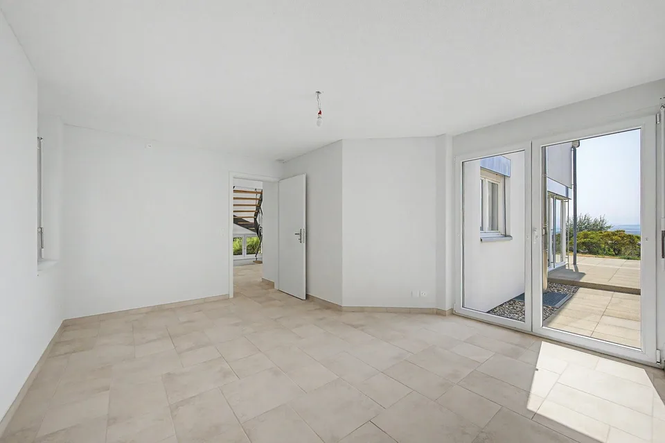 Dream house with a far-reaching view of Lake Biel – photo 6 of 12