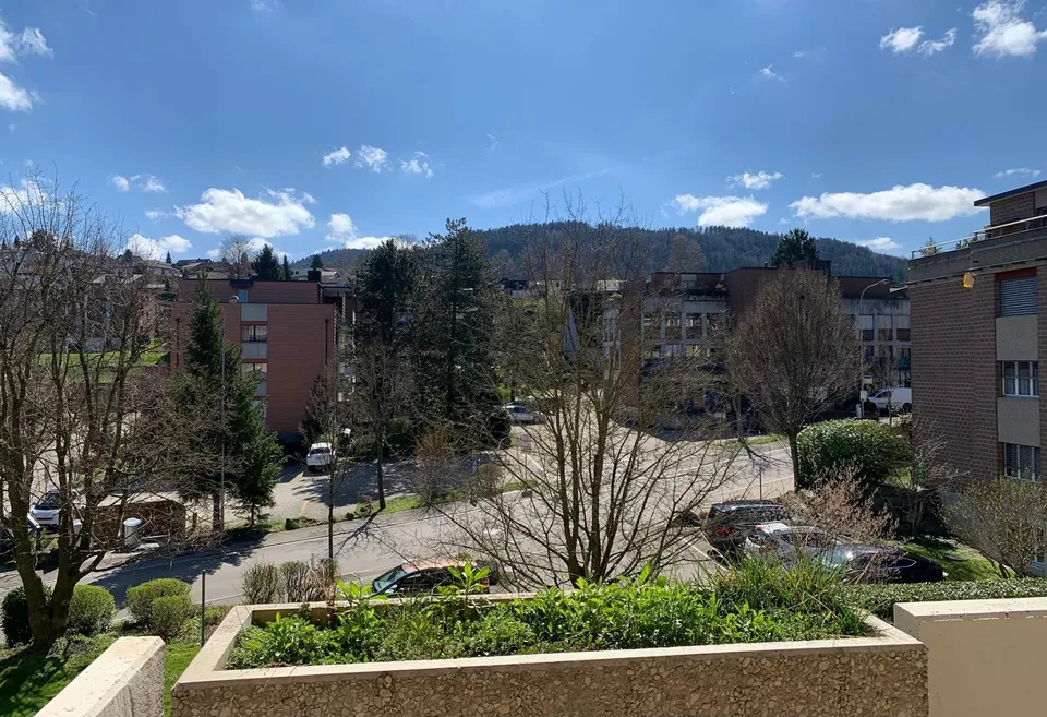 Helle 2.5-Zimmer-Wohnung mit Balkon im 4. OG – sofort verfügbar in Oberuzwil