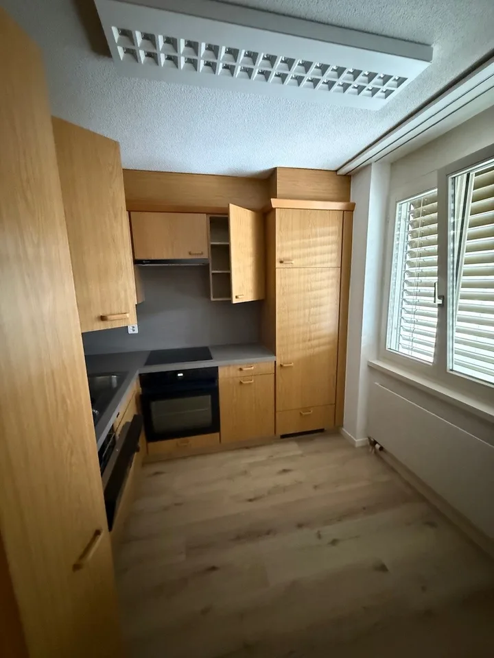 Helle 2.5-Zimmer-Wohnung mit Balkon im 4. OG – sofort verfügbar in Oberuzwil