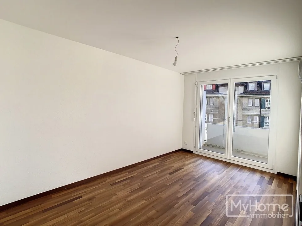 Geräumige 2.5-Zimmer-Wohnung mit Balkon – Foto 6 von 14