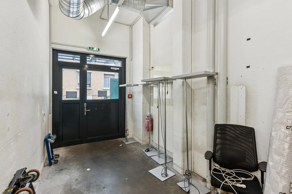 Espace commercial spacieux au Bärenplatz à Fahrwangen! – photo 13 sur 16