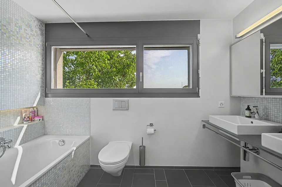 Entre Lucerne & Zug : Maison unifamiliale spacieuse avec annexe – photo 6 sur 7