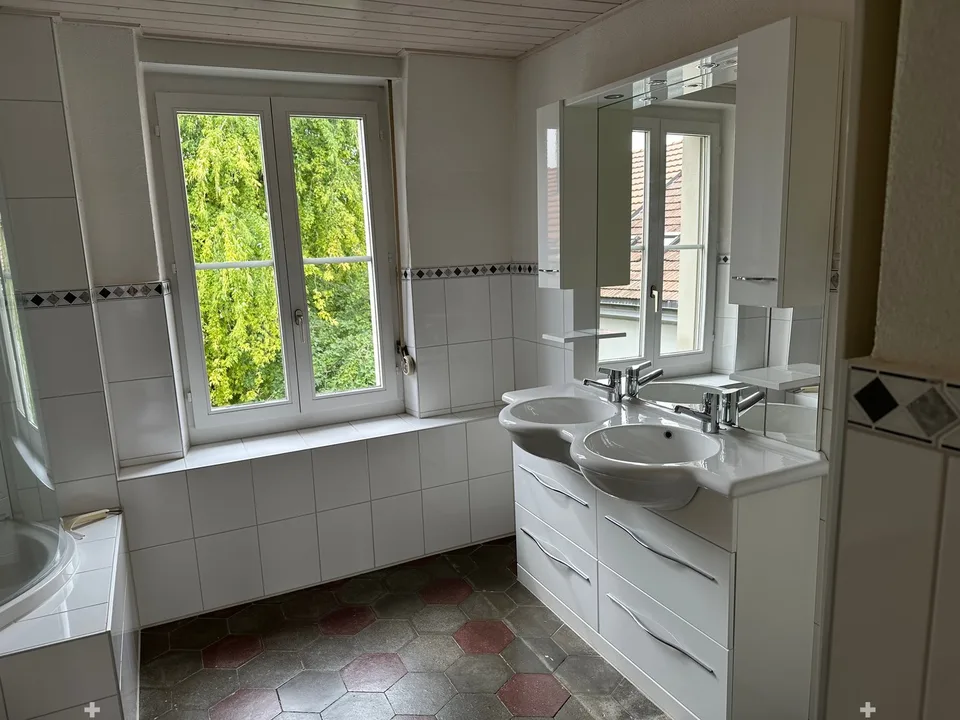 Lumineux appartement de 4 pièces - Helle 4-Zimmer-Wohnung – Foto 6 von 16