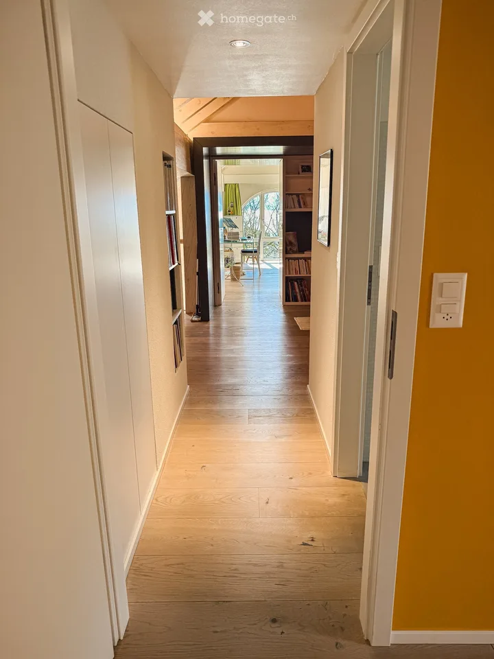 Duplex 5,5 Zimmer, 231 m² — Wohnzimmer von 90 m², Suite, Garage für 6 Fahrzeuge – Foto 13 von 23
