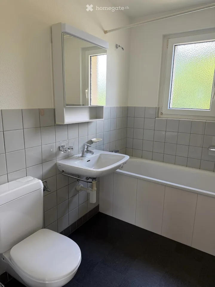 Helles 4-Zimmer-Apartement – Foto 5 von 5