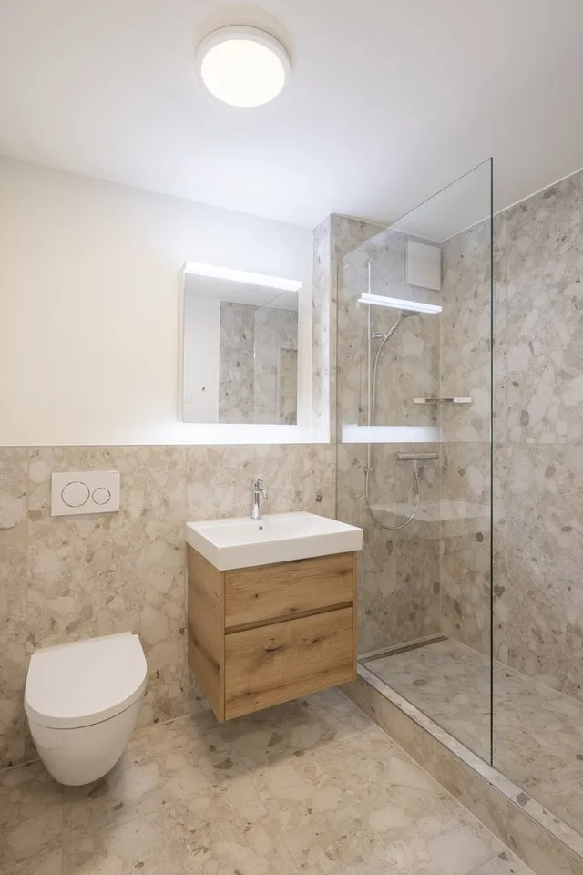 Erstvermietung - Lichtdurchflutete Erdgeschossnwohnung zu vermieten – Foto 6 von 17