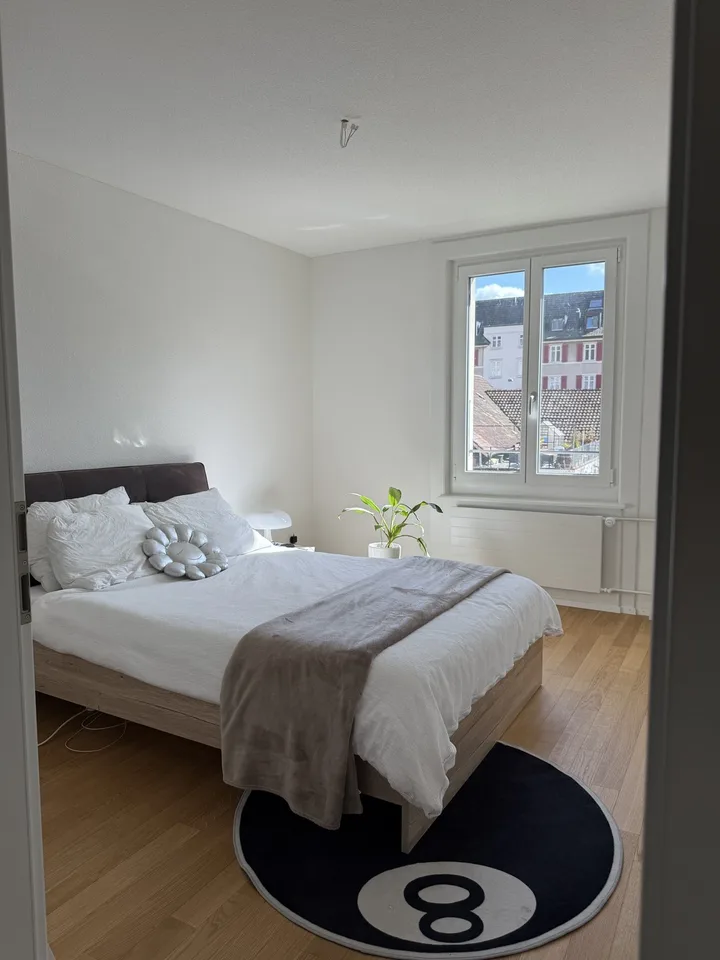 Moderne 3.5-Zimmerwohnung in charmanter Liegenschaft – Foto 8 von 9