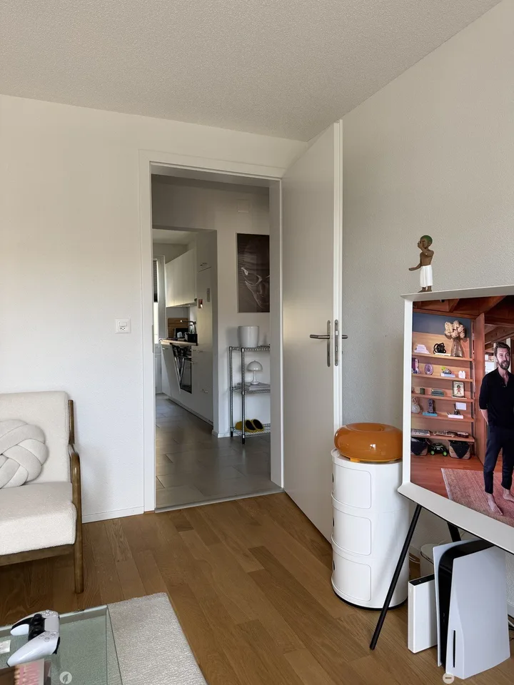 Moderne 3.5-Zimmerwohnung in charmanter Liegenschaft – Foto 6 von 9