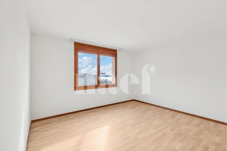 Wohnung mit 4.5 Zimmern und Seeblick – Foto 9 von 22