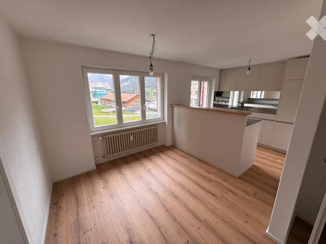 Ihr zweites Zuhause in den Bündner Bergen – neu renovierte 5.5-Zimmer-Wohnung in Sedrun