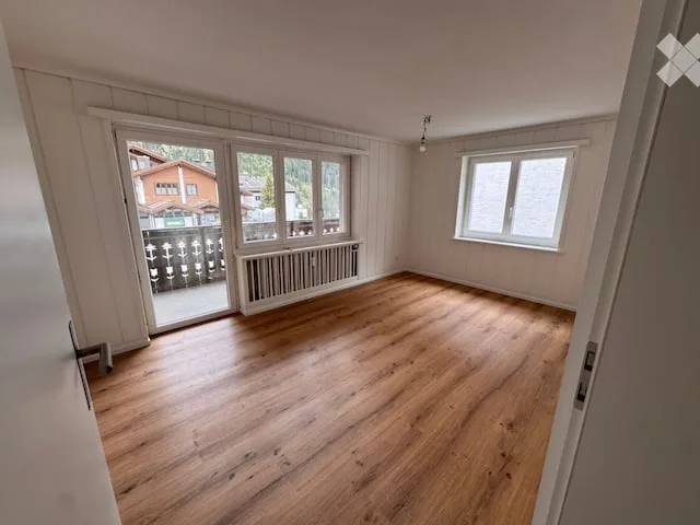 Ihr zweites Zuhause in den Bündner Bergen – neu renovierte 5.5-Zimmer-Wohnung in Sedrun