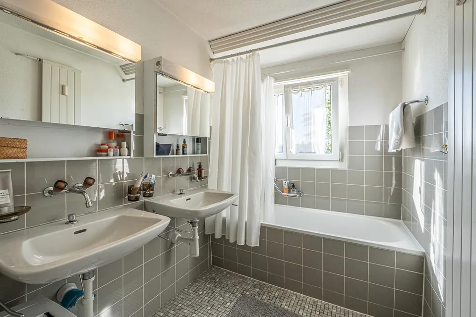 4.5-Zi.-Wohnung mit Garagenplatz – Foto 10 von 11